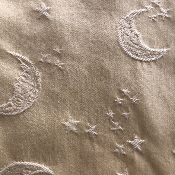 Custom nursery bedding - Picture 11 of 13